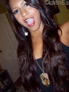 Date this sultry Brazil girl Andreia from Porto Velho B972