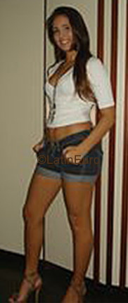 Date this foxy Brazil girl Carolina from Rio de Janeiro B978