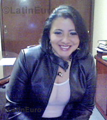 Date this hot Colombia girl Adriana from Bogota C8805