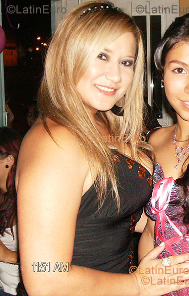 Date this charming Colombia girl Marinela from Pereira C8918
