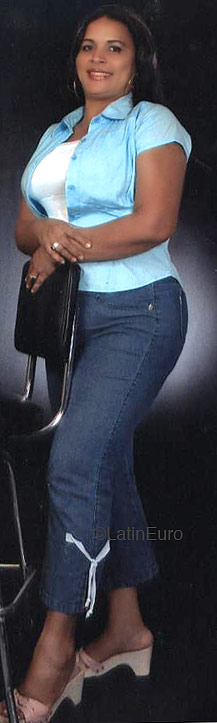 Date this hard body Colombia girl Elsa from Cartagena C9303