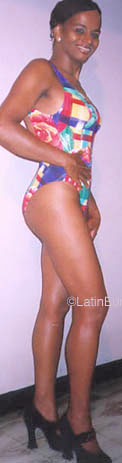 Date this athletic Colombia girl Janelly from Cali C9327