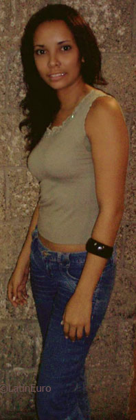 Date this funny Colombia girl Liliana from Cartagena C9411