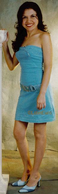 Date this tall Colombia girl Monica from Cali C9472