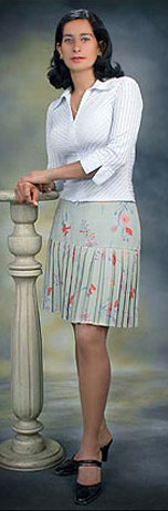 Date this delightful Colombia girl Esperanza from  C9625