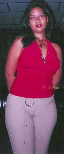 Date this beautiful Colombia girl Yajaira from Barranquilla C9652