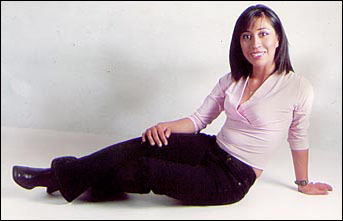 Date this young Colombia girl Claudia from  C9741