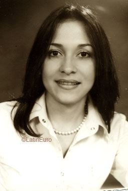Date this hard body Colombia girl Martha from Bogota C9781