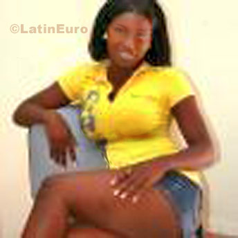 Date this fun Dominican Republic girl Carolina from Santo Domingo N-1007