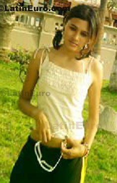 Date this voluptuous Peru girl Claudia from Lima N-1016