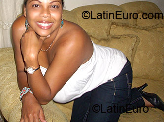 Date this charming Any Country girl Yenny from Santo Domingo N-10
