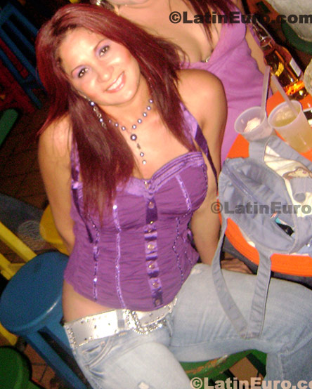 Date this happy Mexico girl Imelda from Guadalajara N-1133