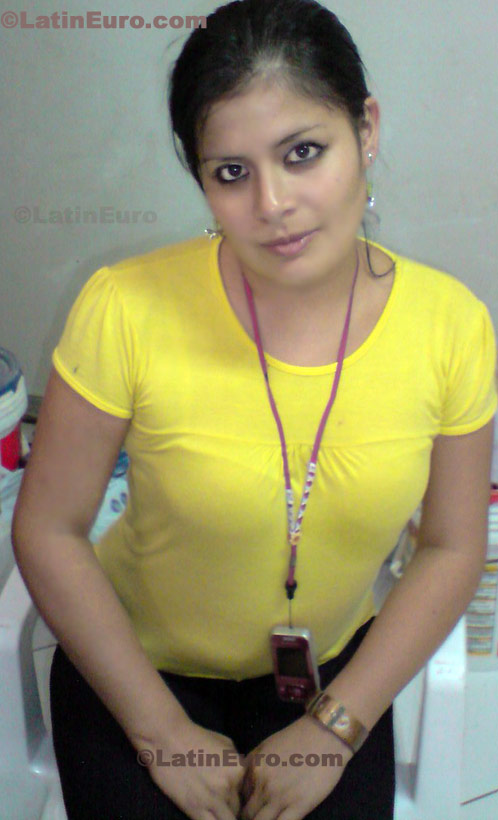 Date this stunning Peru girl Blanca from Lima N-1158