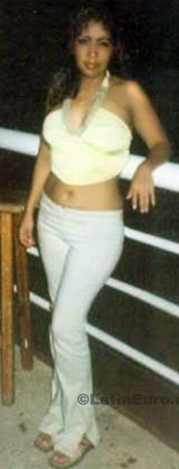 Date this beautiful Mexico girl Cecilia from Mexico City N-1360