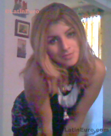Date this stunning Mexico girl Gabriela from Mexico City N-1372