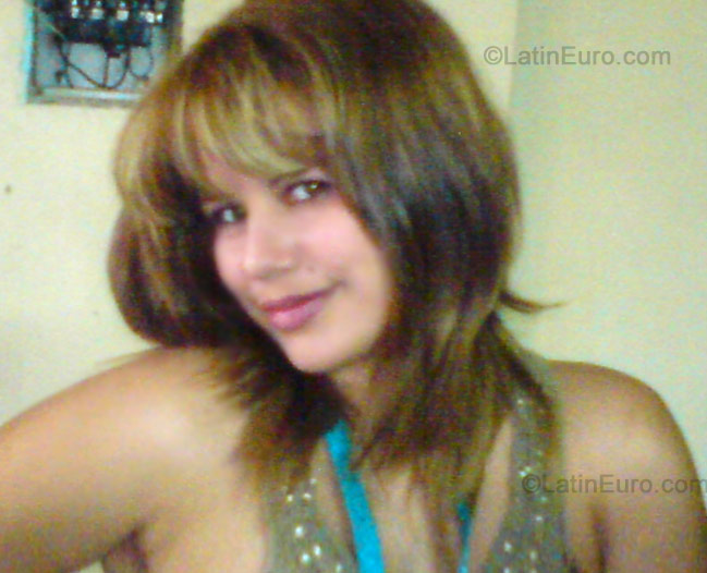 Date this beautiful Honduras girl Karen from San Pedro Sula N-1607