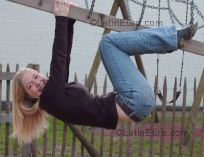 Date this foxy Belgium girl Jill from  N-400