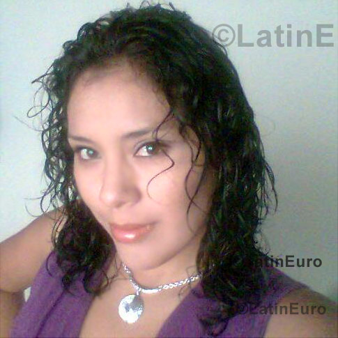 Date this passionate Peru girl Rosa from Lima N-486