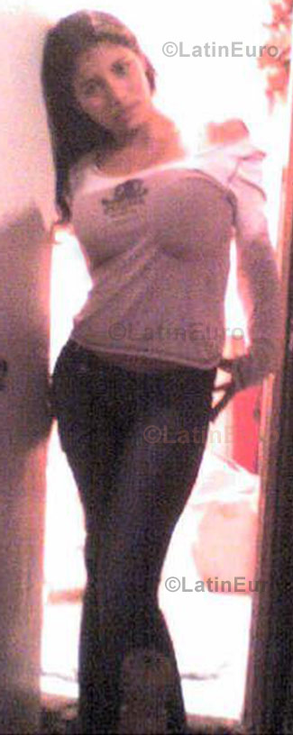 Date this passionate Peru girl Celina from Lima N-572