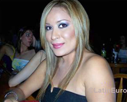 Date this nice looking Mexico girl Carolina from Hermosillo N-594