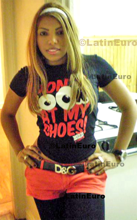 Date this passionate Dominican Republic girl Yahaira from Santiago N-659