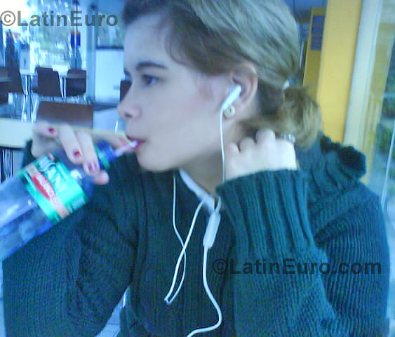 Date this delightful Any Country girl Rita from Formosa N-701