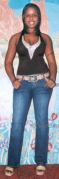 Date this athletic Jamaica girl Decorah from  N1211