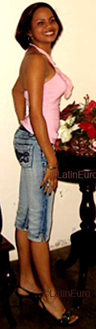 Date this sensual Dominican Republic girl Leiby from Bonao N1235