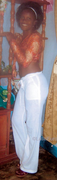 Date this fun Dominican Republic girl Claudia from Santo Domingo N1407
