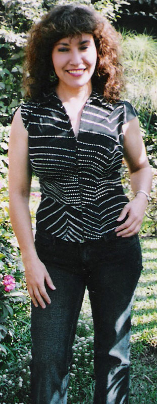 Date this passionate Peru girl Carmen from Ica N1473
