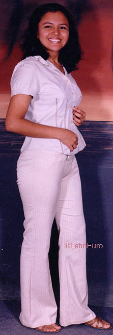 Date this tall Honduras girl Indira from San Pedro Sula N1807