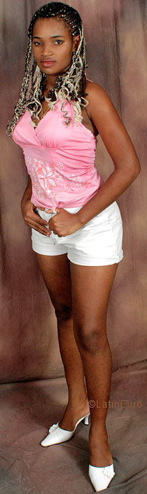 Date this voluptuous Dominican Republic girl Karina from  N1840