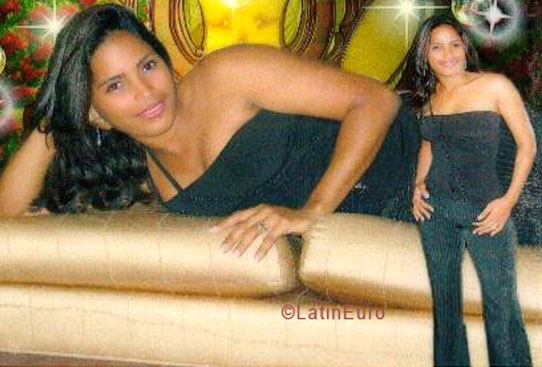 Date this young Any Country girl Karen from  N1857