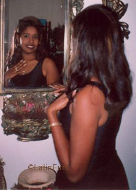 Date this delightful Dominican Republic girl Escarlin from Santo Domingo N1964