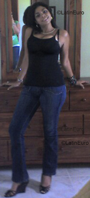 Date this sultry Any Country girl Pamela from Santo Domingo N19
