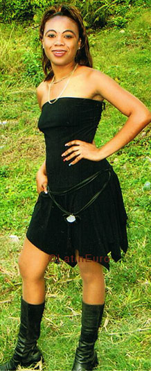 Date this pretty Jamaica girl Shearldene from  N2128