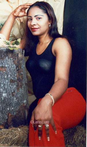 Date this fun Dominican Republic girl Alexandra from Santiago N2488