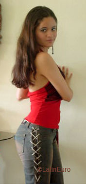 Date this sensual Dominican Republic girl Massiel from Santo Domingo N2507