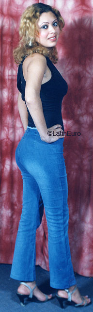 Date this hard body Honduras girl Erika from San Pedro Sula N2553
