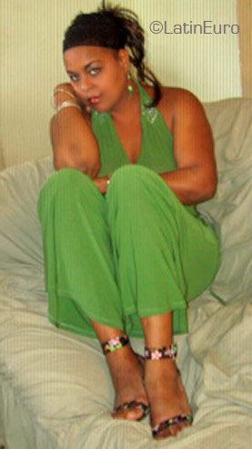 Date this charming Dominican Republic girl Sardis from San Cristobal N265