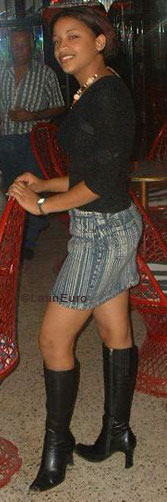 Date this delightful Dominican Republic girl Carmen from San Cristobal N2772