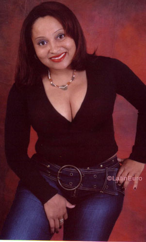 Date this athletic Any Country girl Deya from  N2791