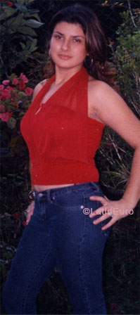 Date this cute Honduras girl Junny from Yoro N2800