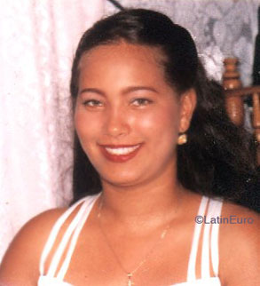 Date this lovely Dominican Republic girl Jaquelines_ from Nagua N2865