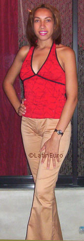 Date this pretty Dominican Republic girl Yoeli from Nagua N2948