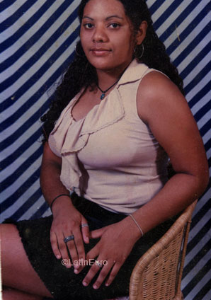 Date this passionate Honduras girl Marlynn from Roatan N3031