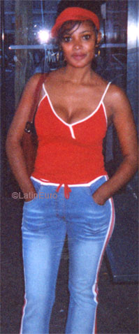 Date this hot France girl Nathalie from  N3035