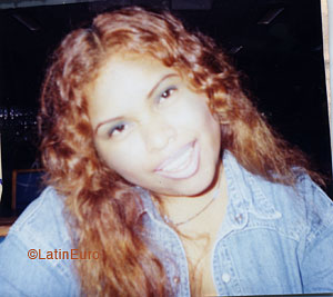 Date this foxy Panama girl Isabel from  N3234