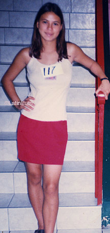 Date this lovely Honduras girl Heydi from  N3256