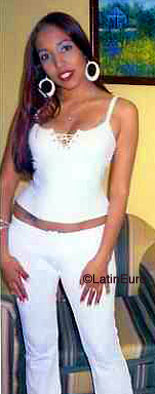 Date this tall Panama girl Larissa from  N3578